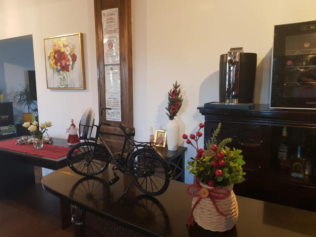 Pensiunea Casa Lupas Gilău Eksteriør billede